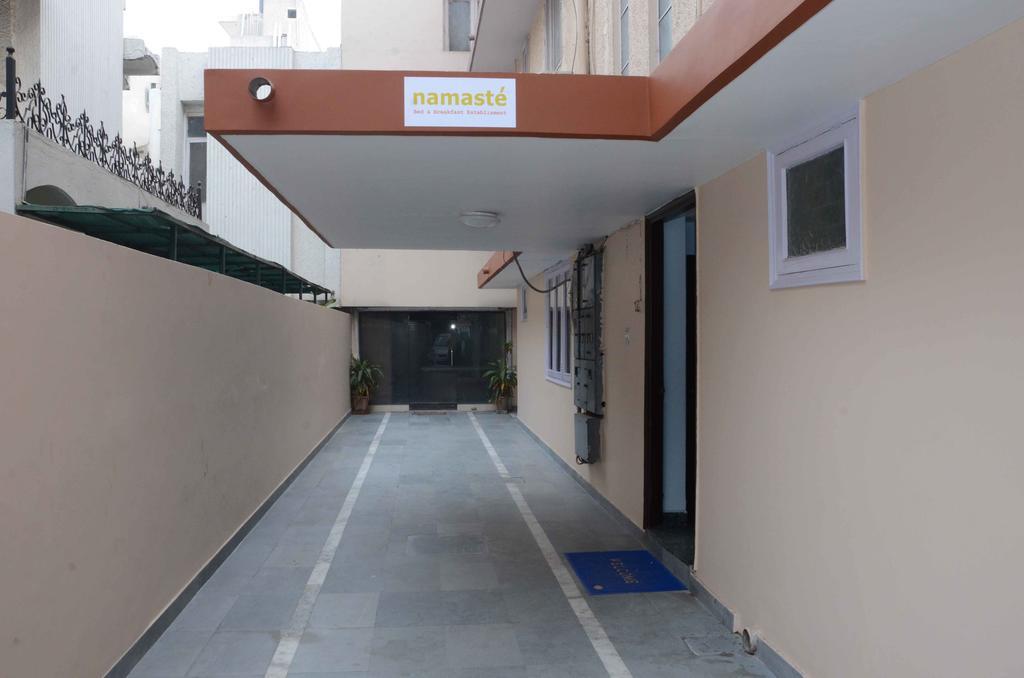 Namaste Apartments Ню Делхи Екстериор снимка