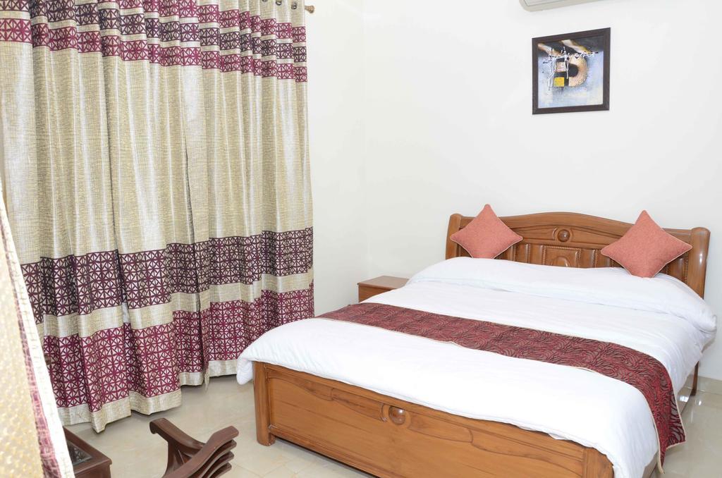 Namaste Apartments Ню Делхи Стая снимка